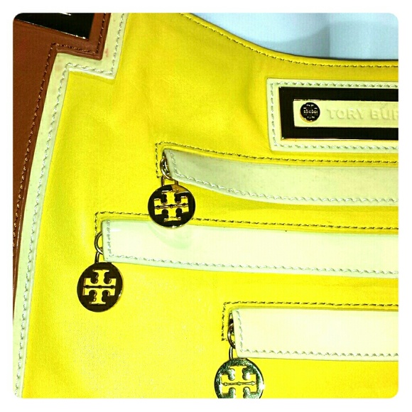 Tory Burch Handbags - HP!!! Tory Burch Bag